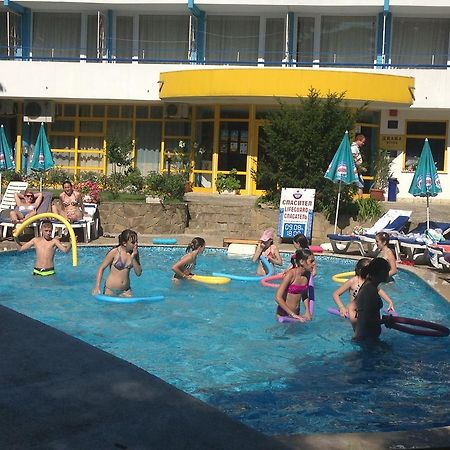 Diana Hotel Goudstrand Buitenkant foto